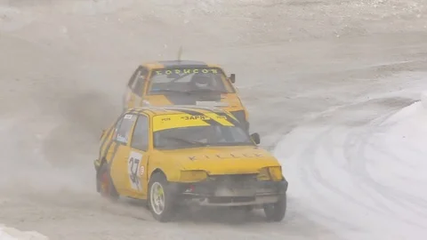 Winter rally racing. Video stock 72501122