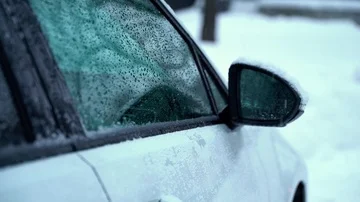 Winter reflection Stock Footage 85927942