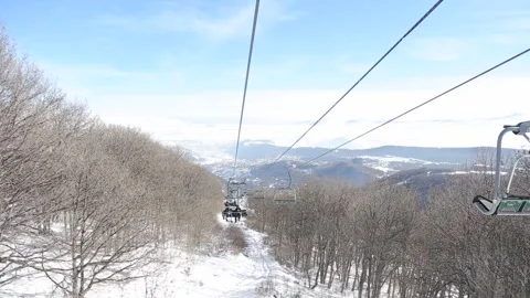Winter resort cable car 4 Stock-Footage 331091095