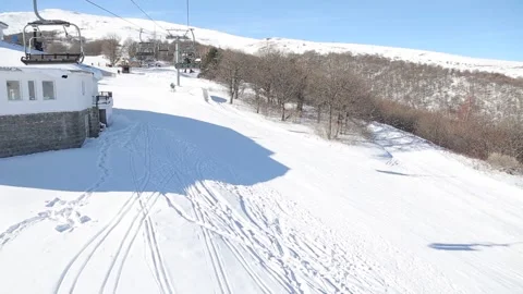 Winter resort cable car 5 库存影片 331091107