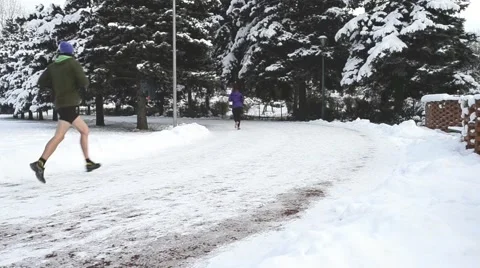 Winter Runners Video stock 46702136