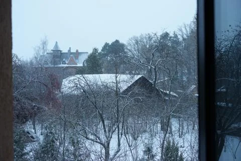 Winter scene through the opened window Foto stock