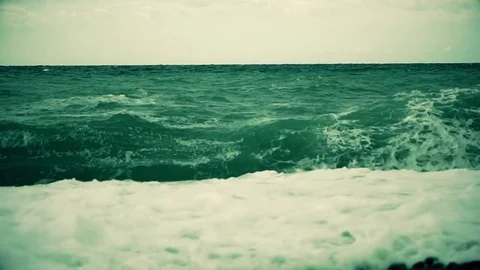 The Winter Sea Storm Wave Strikes the Coast Stock-Footage 73015133