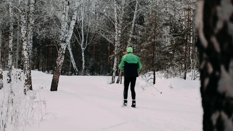 Winter skiing. Skiing. Skating from the mountain in winter. Stock Footage 122555816