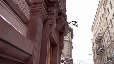Winter snow-covered streets of St. Petersburg, falling snow Stock Footage 148552852