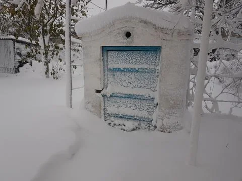 Winter snow elf hut Foto stock