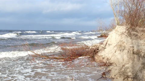 Winter Storm Affects Baltic Sea Coastal Erosion 動画素材 138385141
