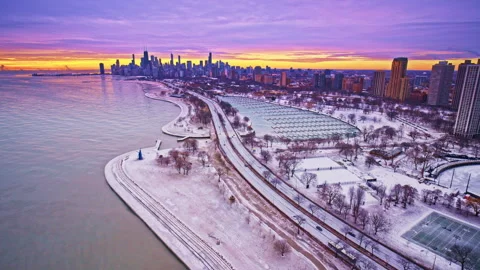 Winter sunrise drone view above Chicago’s Loop district. Stock Footage 331683389