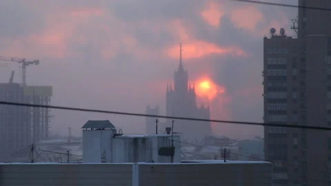 Winter sunset, in city, top view Video stock 167337338
