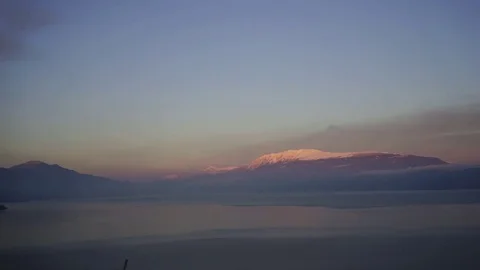 Winter sunset on the Lake Garda 库存影片 84026787