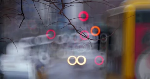 Winter traffic with donut bokeh Видео 325204758