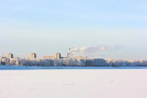 Winter urban landscape, Volga river on a clear frosty day. Stock Photos