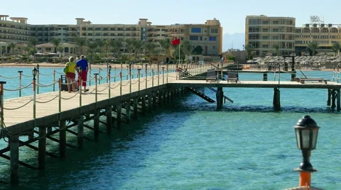Winter vacation, tourism on the Red Sea, Egypt. Tourists on the pier Video stock 59677893
