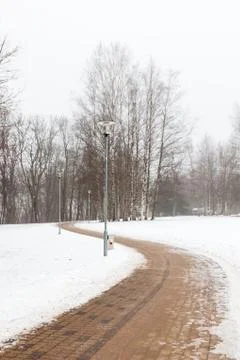 A Winter View along a Deserted Pathway Foto stock