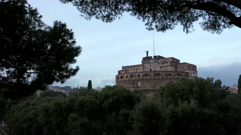 Winter view of Castel Sant'Angelo and San Pietro in the Vatican Vídeos de archivo 144342652
