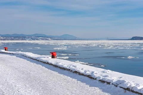 Winter view of the St Lawrence at Quebec Foto stock