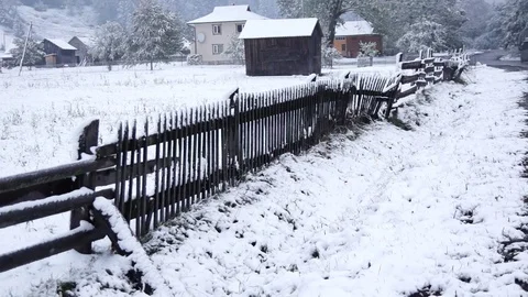 Winter village on the slopes. Video stock 76524321