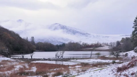 Wintertime at Llyn Cynwch and the Cader Idris mountain range, Mid Wales, UK Video stock 293097824