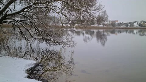 Wintry lake in Vilnius, Lithuania Stock Footage 165685090