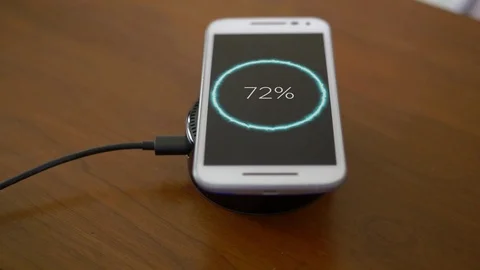 Wireless Charging Smart Phone 스톡 동영상 71653736