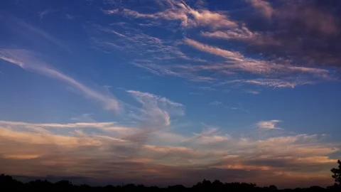 Wispy Dusk Clouds Time Lapse (2160p 25fps) Stock Footage 97299149