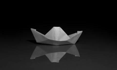 Withe paper boat Foto stock