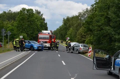 Wittichenau - Fahrerin nach Unfall eingeklemmt 08.07.2021, 10:30 Uhr Witti... Stock Photos