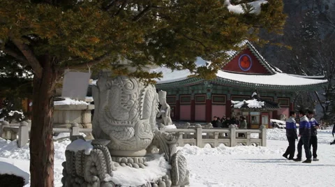 Woljeongsa Buddhist temples Video stock 1095608