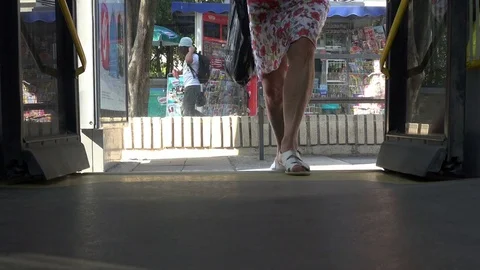 Woman Getting On Bus 動画素材 81956586