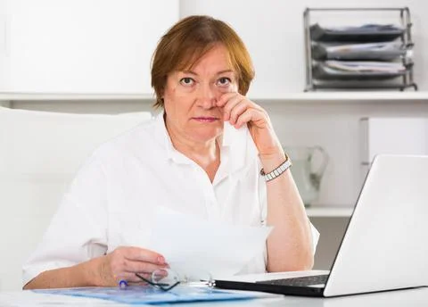 Woman having problem 스톡 사진