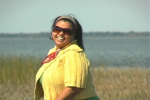 Woman at the Lakefront-Sequence Vidéo 328527