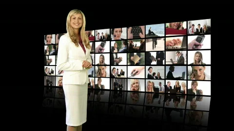 Woman looking at screen Vidéo 493161