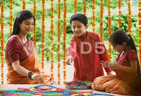 Diwali Rangoli , Kolam , Designs Images: Diya Rangoli Stencil