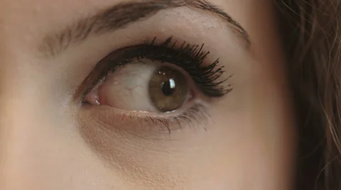 woman is searching with her eye: movement, looking, face, look