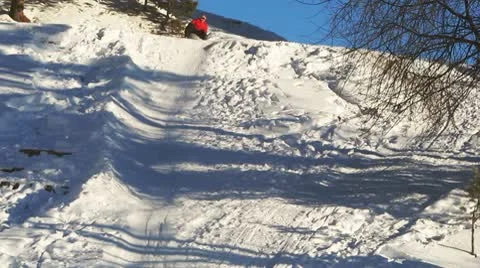 Woman sledding  down 스톡 동영상 10682783