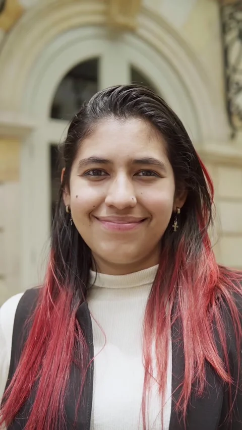 Woman smiling at camera Video stock 213723282