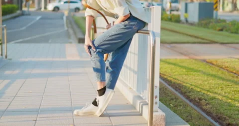 Woman stand on platform Stock Footage 237327322