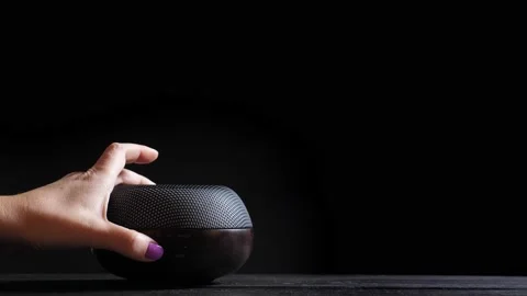 Woman switch on Diffuser for essential oils Video stock 150910057
