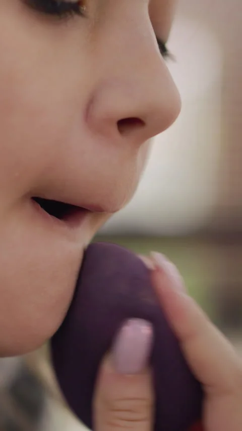 Woman testing makeup application techniques, Close view of female applying Video stock 329406631