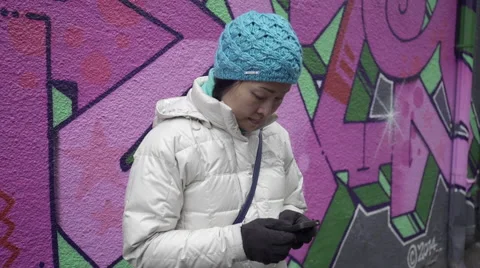 Woman texting Stock-Footage 45297040