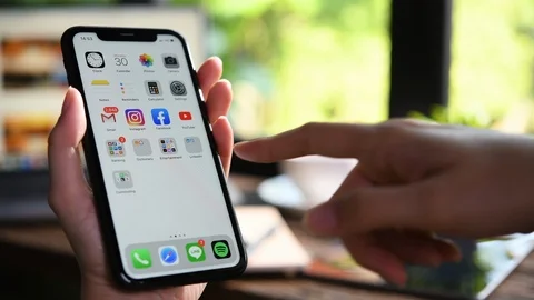 Woman Using smartphone Stock Footage 127407710