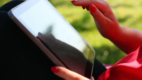 Woman using a tablet computer Stock Footage 11242016