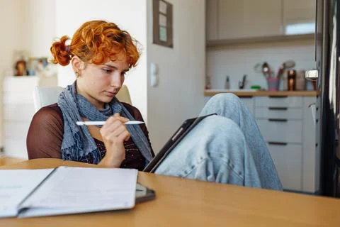 Woman using tablet, e-learning Stock Photos