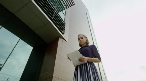 Woman using tablet Stock Footage 68981211