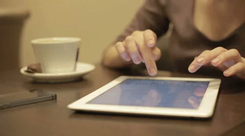 Woman using tablet pc in the cafe Stock-Footage 48998799