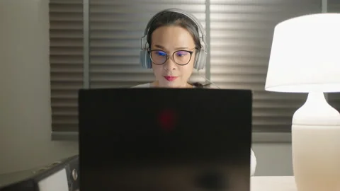 Woman working Stock-Footage 164315436
