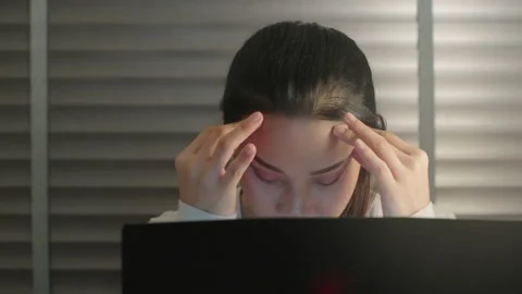 Woman working Stock-Footage 164316703