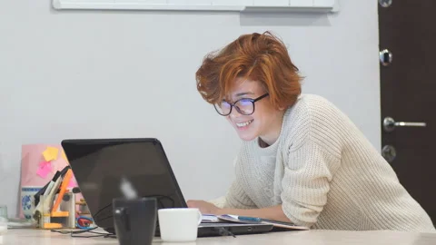 Woman working overtime on computer in office Stock Footage 101314261