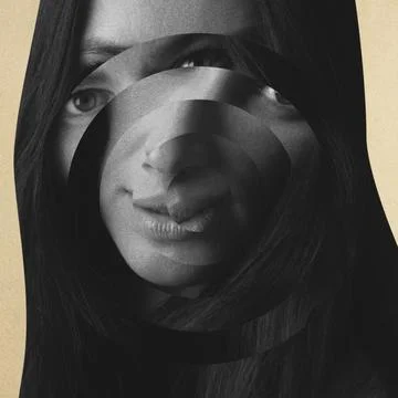 Woman's face distorting with spiral effect abstract identity Illustrazione stock
