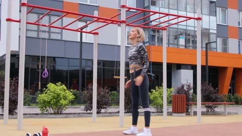 Woman's outdoor workout in summer 스톡 동영상 160828898